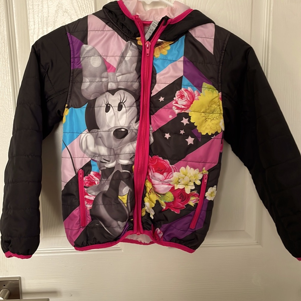 Disney girls Minnie Mouse winter jacket size 6x